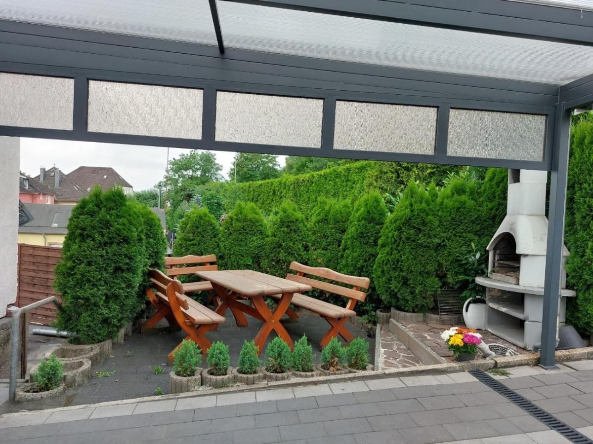 Gaestezimmer Gasthof Becker Hotell Wulfrath Exteriör bild