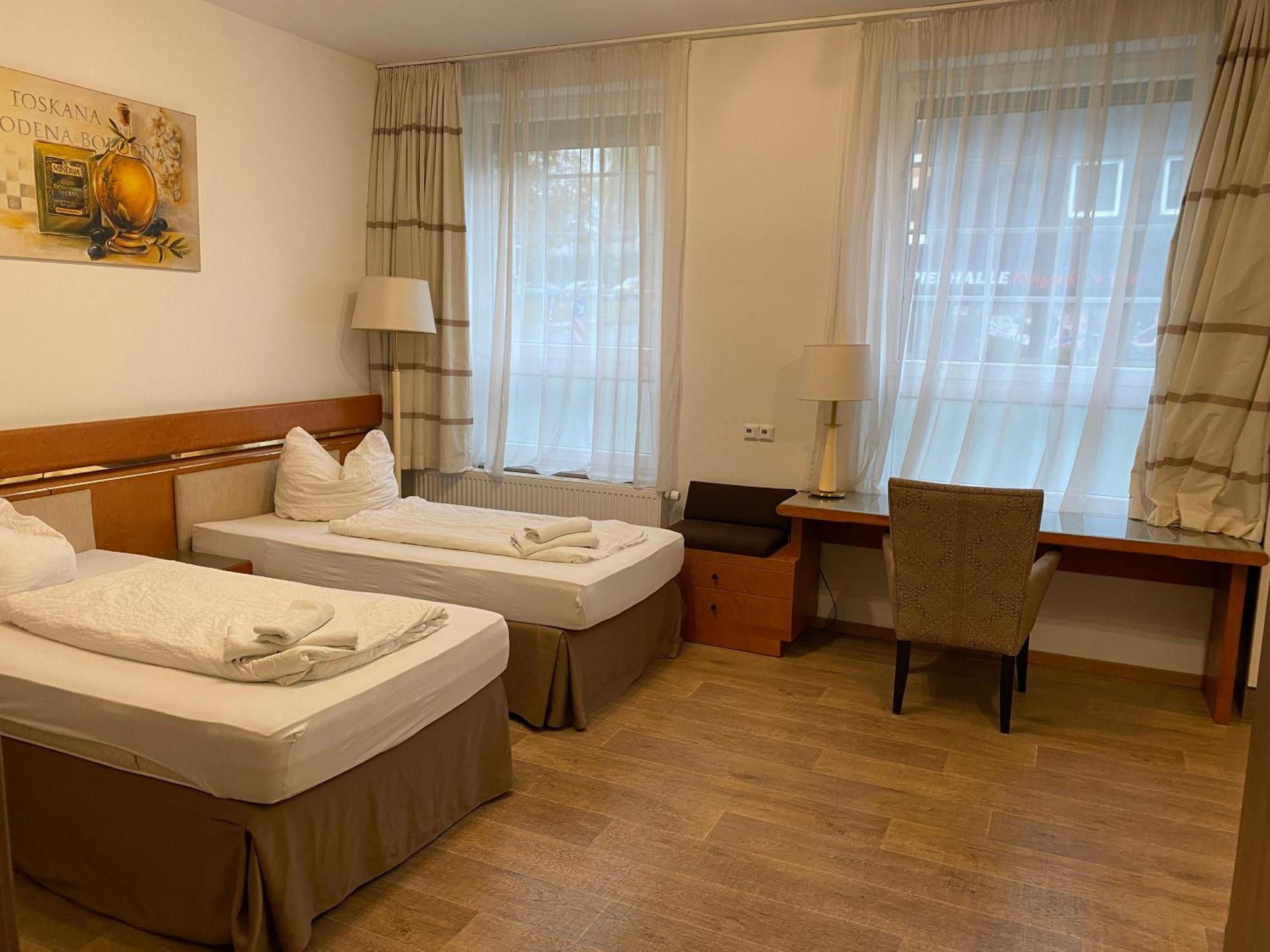 Gaestezimmer Gasthof Becker Hotell Wulfrath Exteriör bild