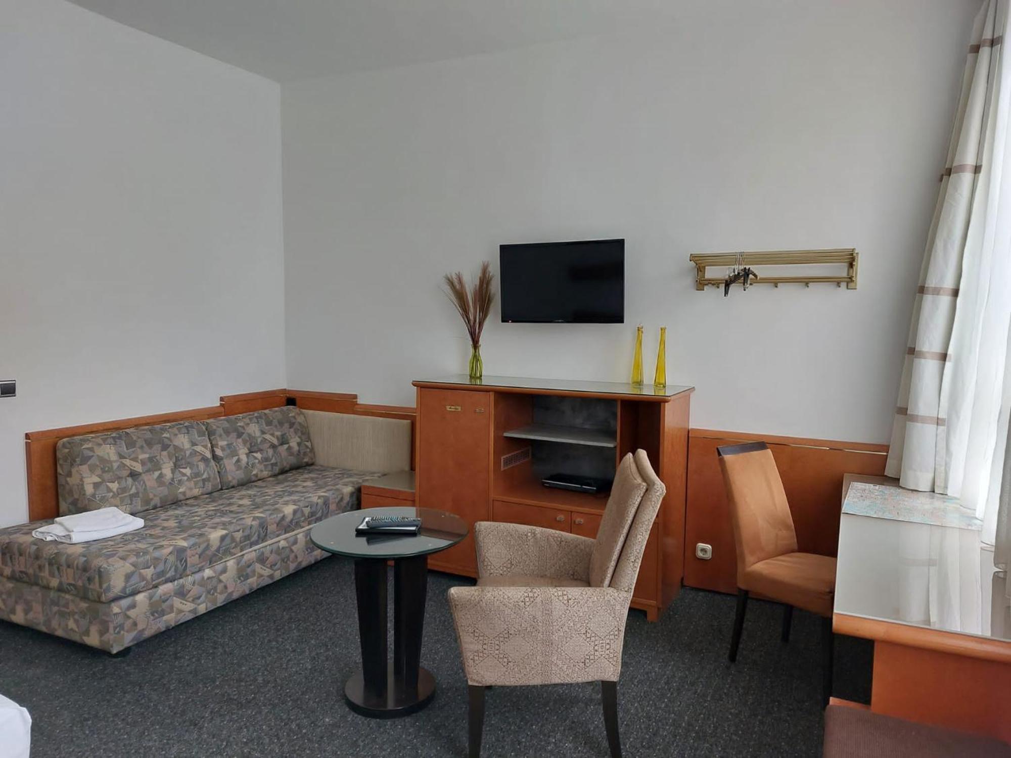 Gaestezimmer Gasthof Becker Hotell Wulfrath Exteriör bild